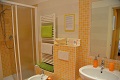 B&B Genova Centro - Clicca qui per aprire la foto